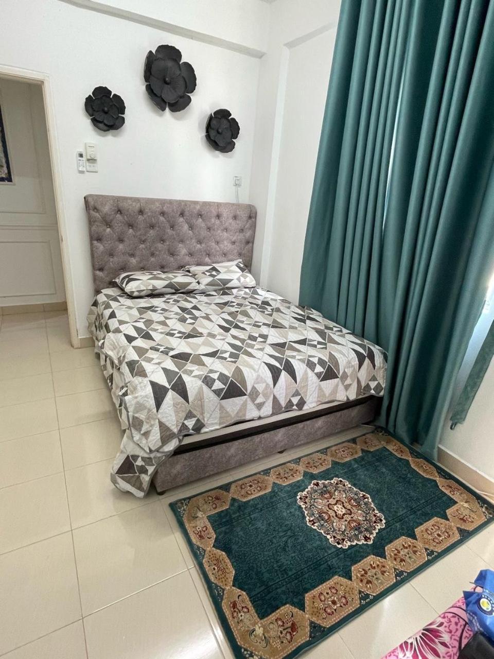 Driff Homestay 3Bedroom With Aircond 50M To Night Market Wakaf Che Yeh Kota Bharu Exterior photo